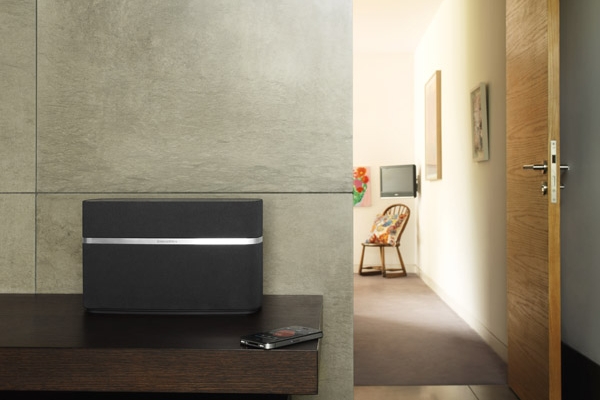 Air your tunes －Bowers & Wilkins  Wireless Music Systems A5 & A7