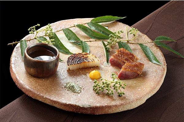 祥雲龍吟用 95% 以上的台灣食材，以極致懷石料理技法詮釋在地初秋的豐饒