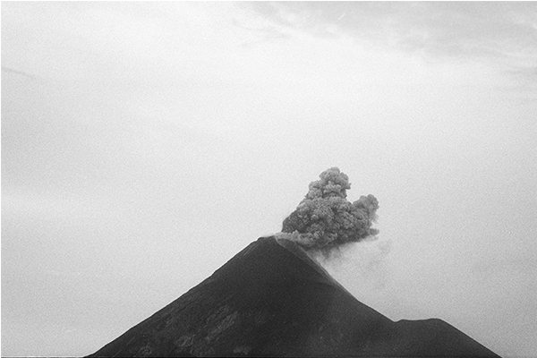 火山旅行：從遠方抵達一座火山，我們在尋找什麼？